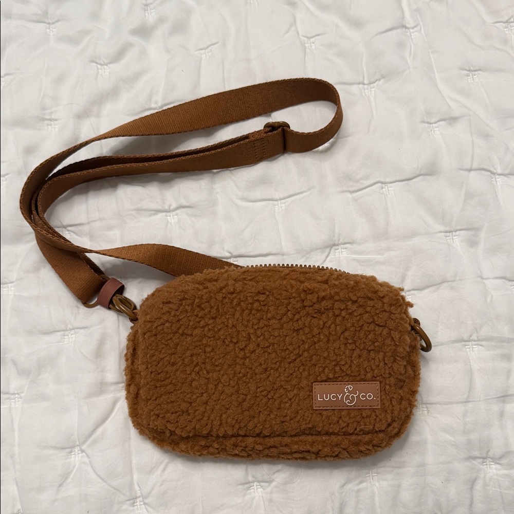 Lucy & co Dog Brown Fleece Crossbody Bag